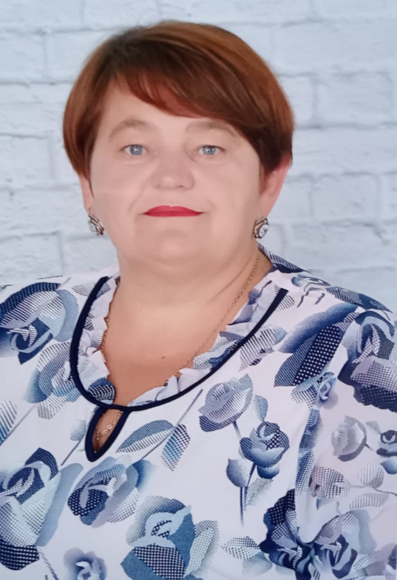 Дмитриенко Оксана Александровна.